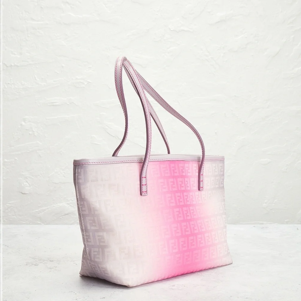 Sold Fendi Ombre Zucchino roll tote bag pink - Picture 2 of 6